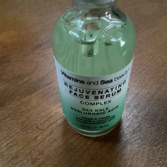 Vitamins and Sea Beauty Rejuvenating Face Serum Sea Kale Hyaluronic Acid - Picture 3 of 4